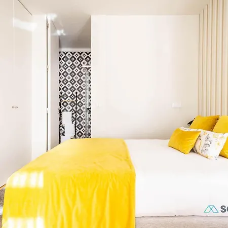 Apartment Light-filled Bonjardim *
