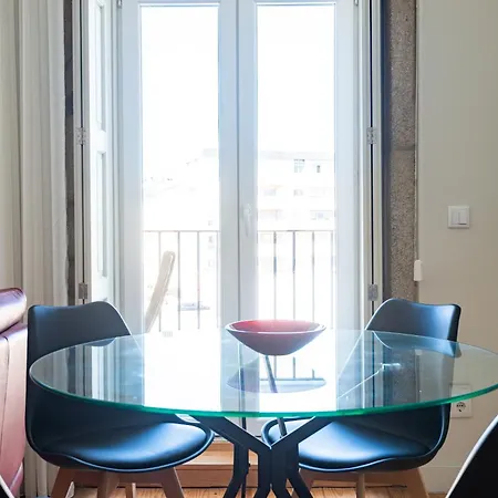 Apartment Light-filled Bonjardim